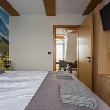 Two Bedroom - Tatra View - Księżycowe - 24i 1-2 *