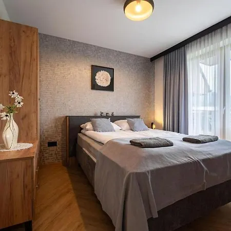Two Bedroom - Tatra View - Księżycowe - 24i 1-2 Apartament *